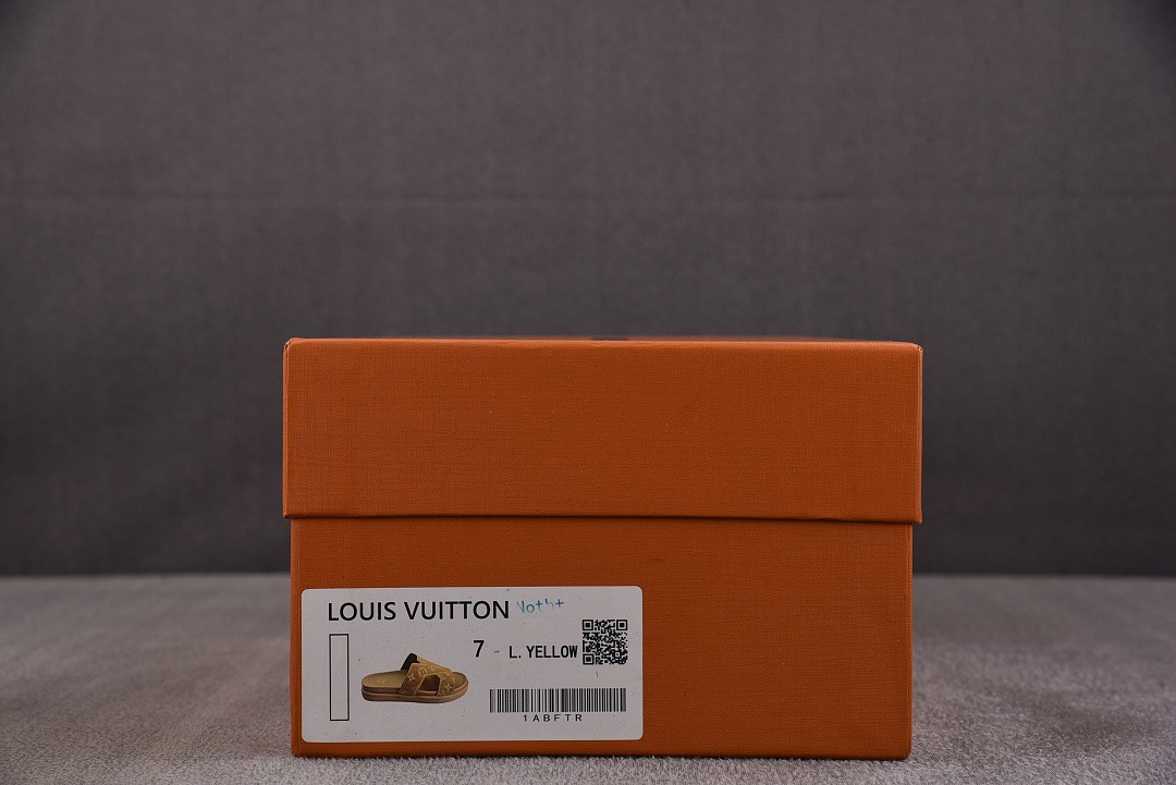LOU1_TON SLIPPERS