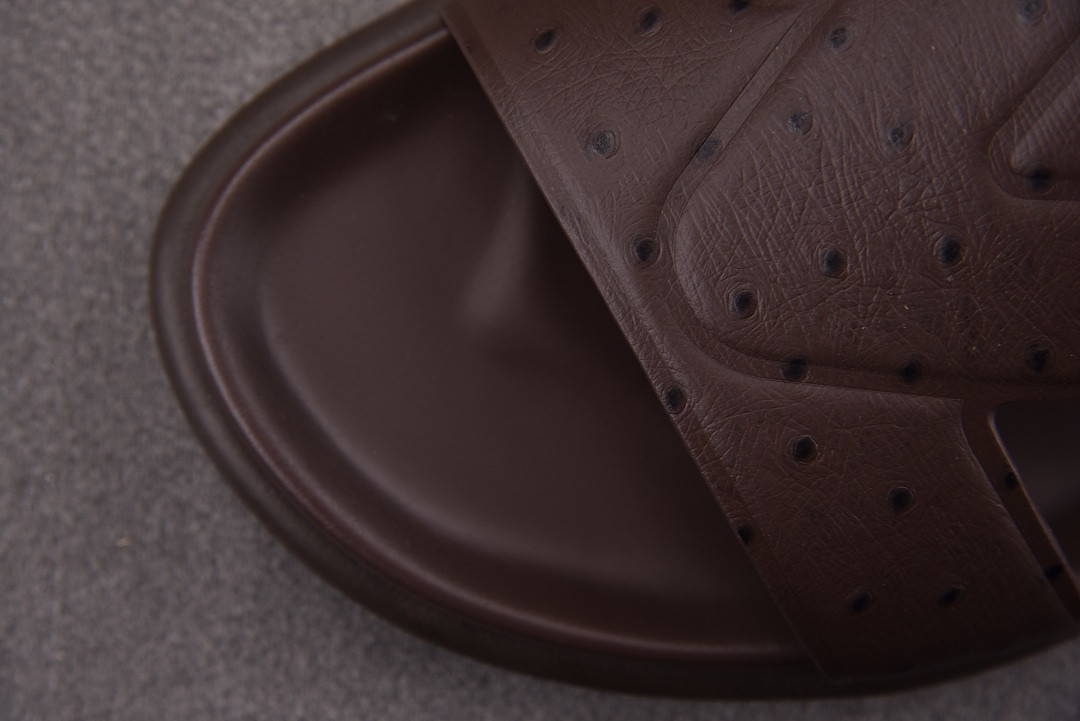 LOU1_TON SLIPPERS