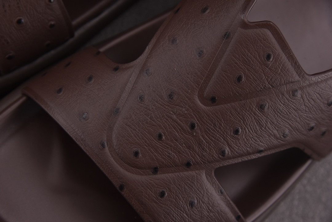 LOU1_TON SLIPPERS