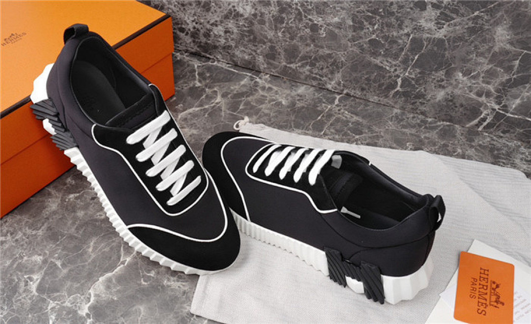 H*ER*MES SNEAKER