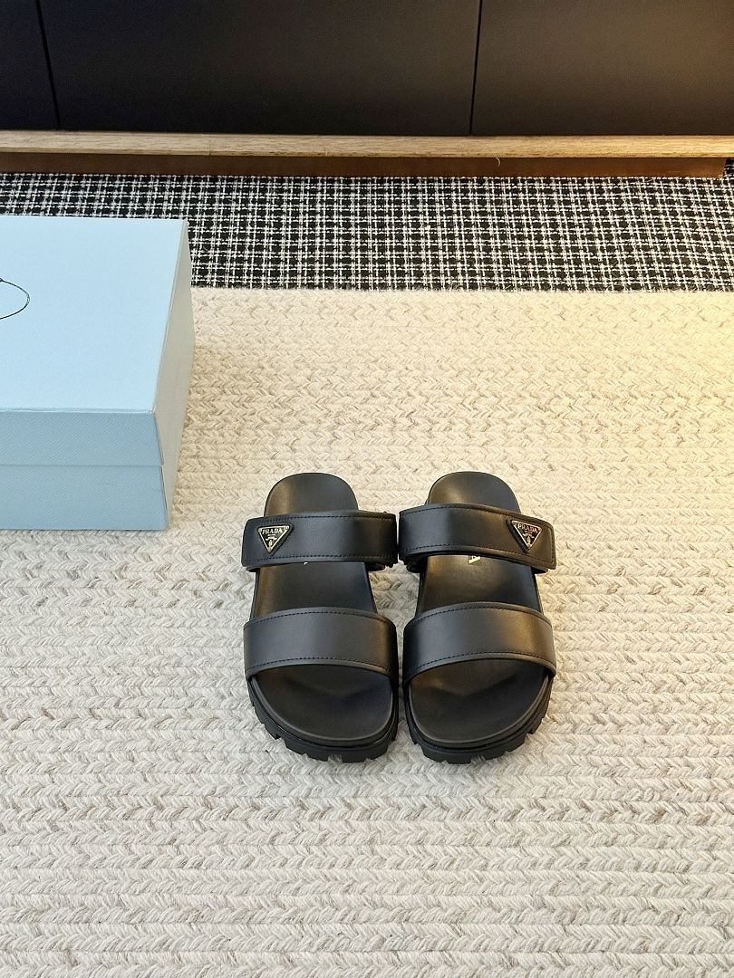 P*DA Slippers （MATTE BLACK)
