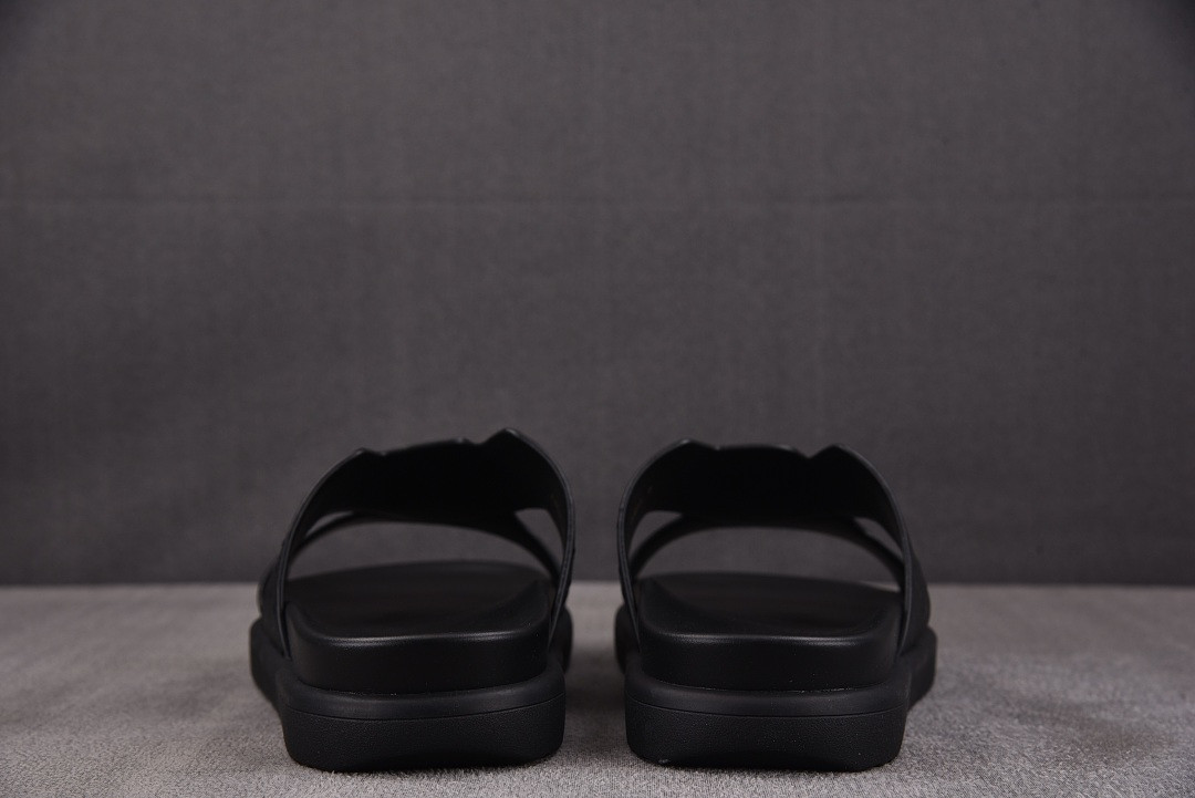 LOU1_TON SLIPPERS