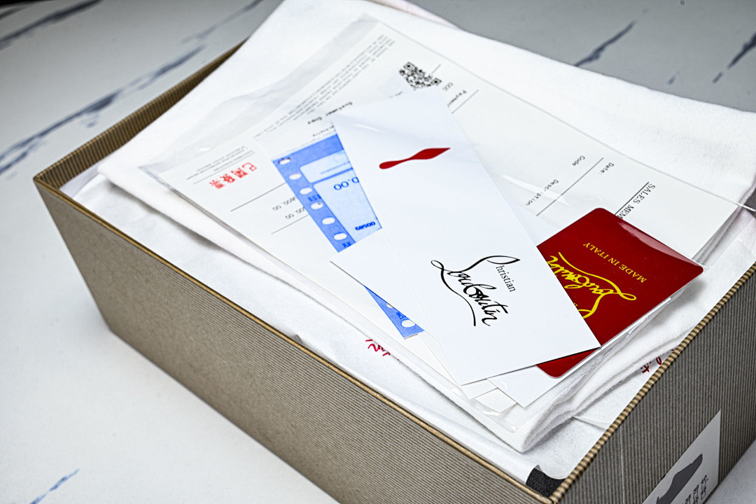 CHIAN LOUIN SNEAKER