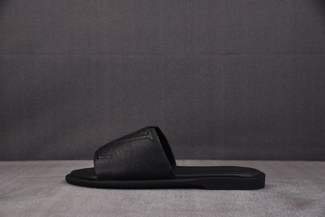 LOU1_TON SLIPPERS