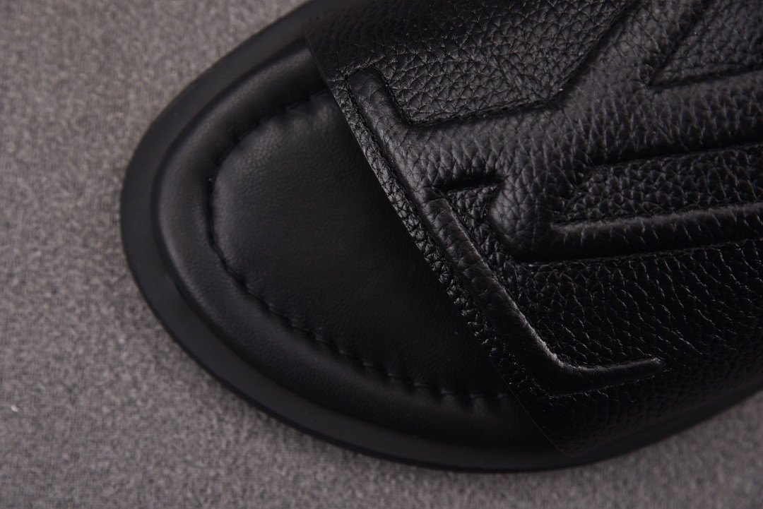 LOU1_TON SLIPPERS