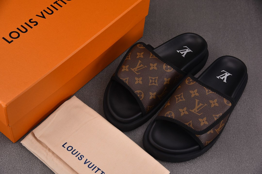 LOU1_TON SLIPPERS