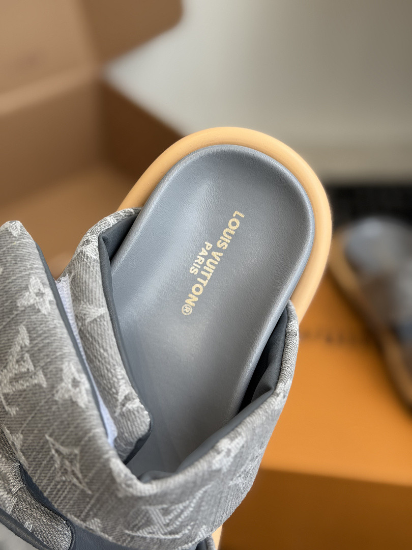 LOU1_TON SLIPPERS