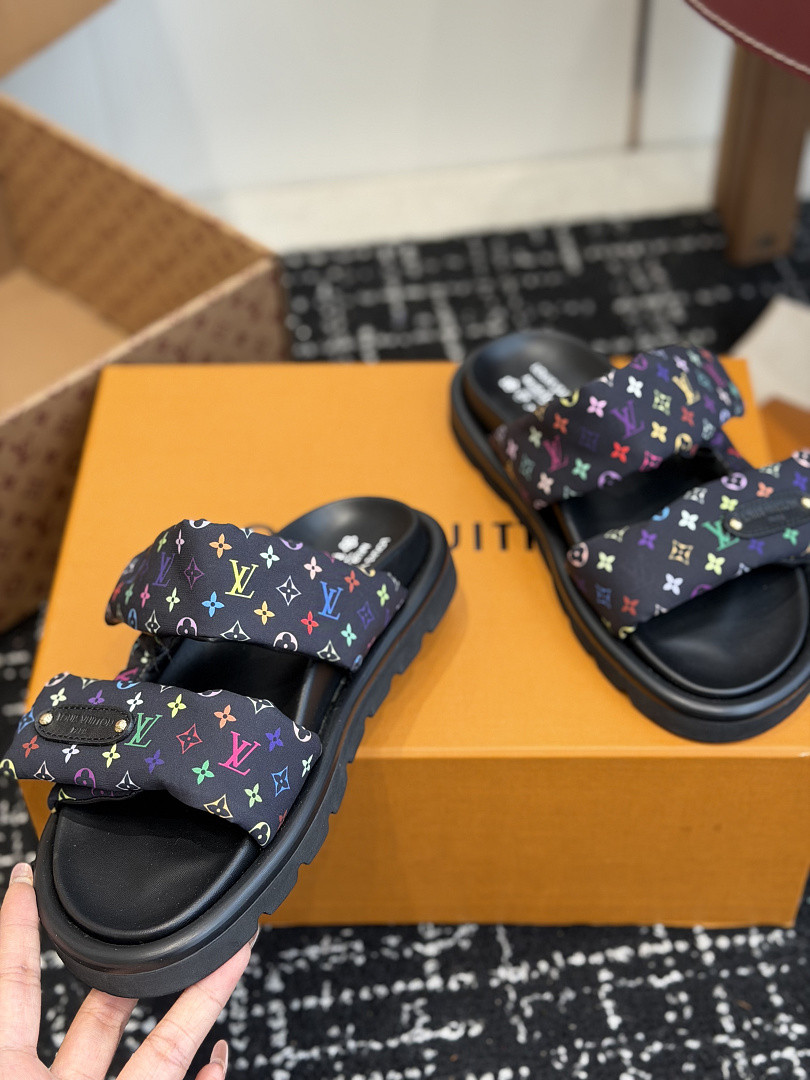 LOU1_TON SLIPPERS