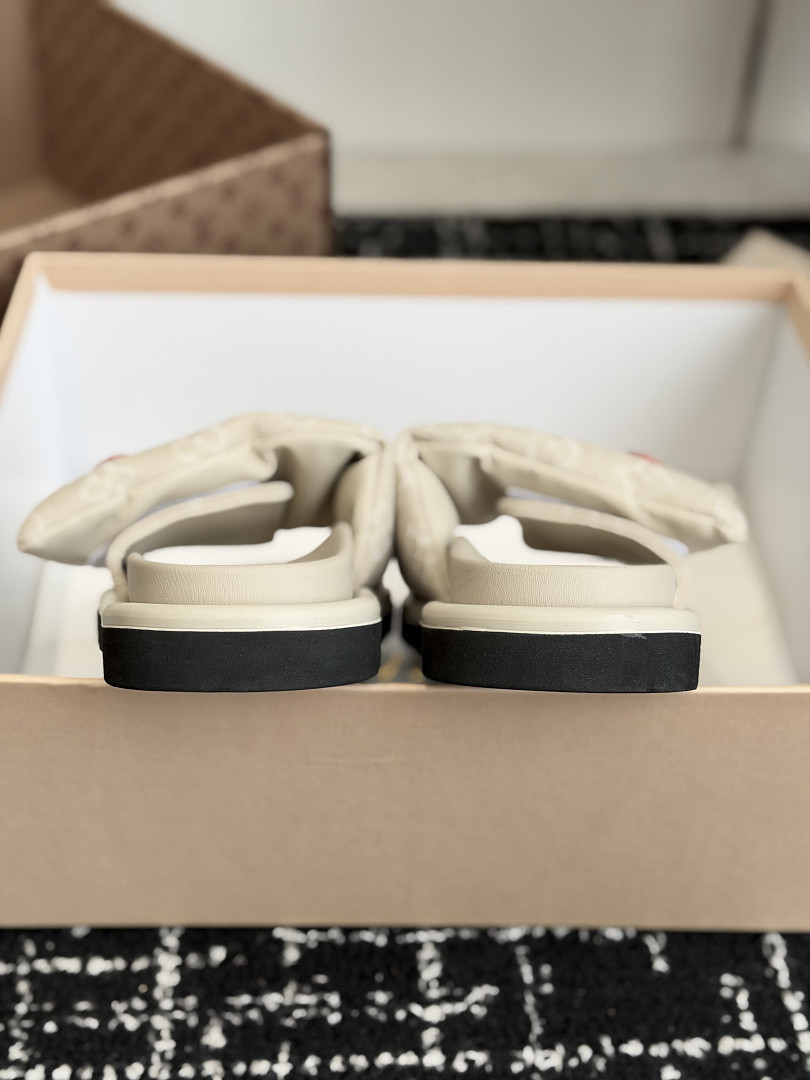 LOU1_TON SLIPPERS