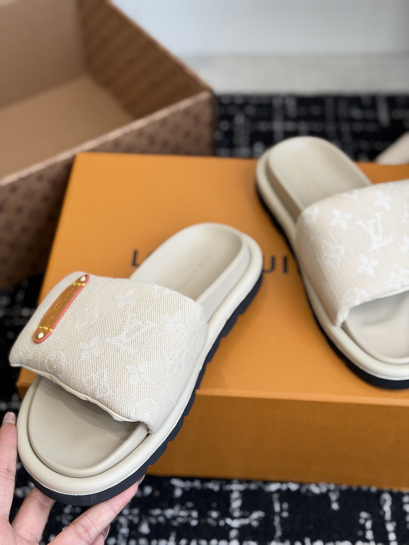 LOU1_TON SLIPPERS
