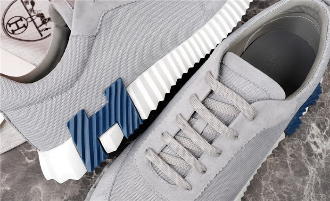 H*ER*MES SNEAKER