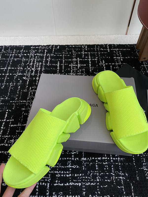 BALENCIAGA SLIDES
