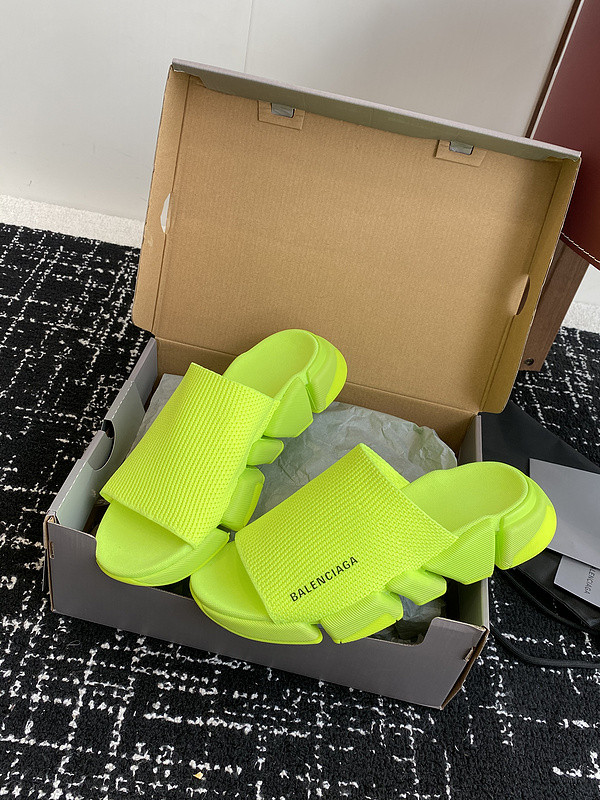 BALENCIAGA SLIDES
