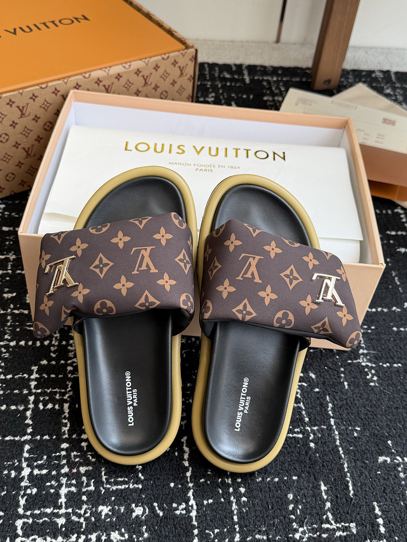 LOU1_TON SLIPPERS