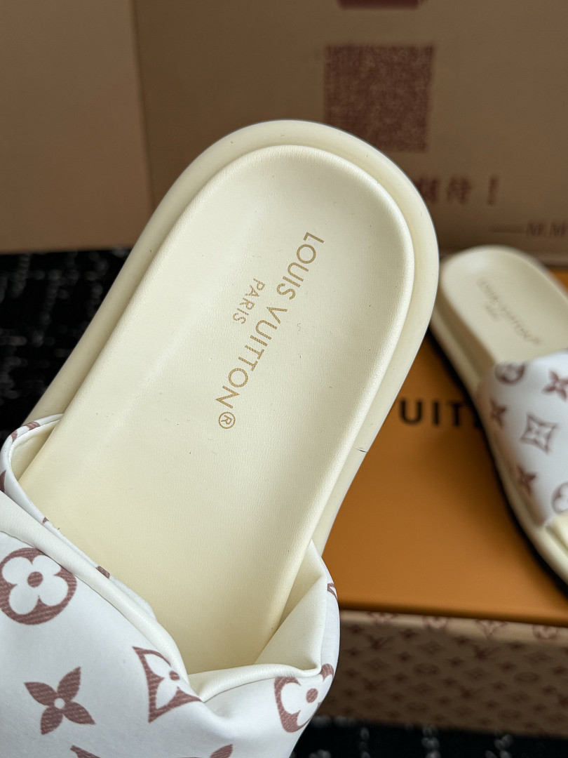 LOU1_TON SLIPPERS