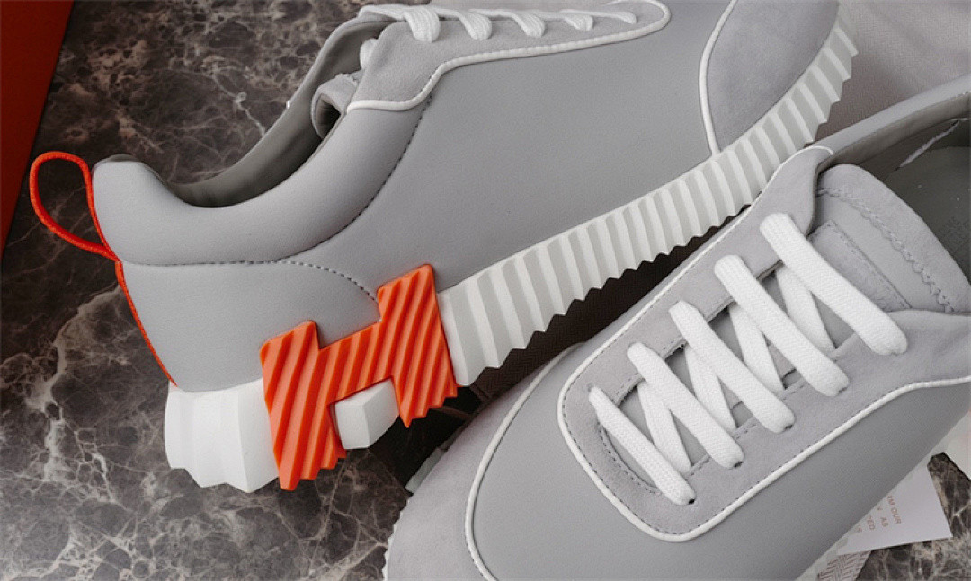 H*ER*MES SNEAKER