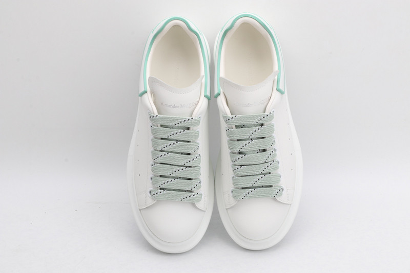 ALEXANDER MCQUEEN SNEAKER