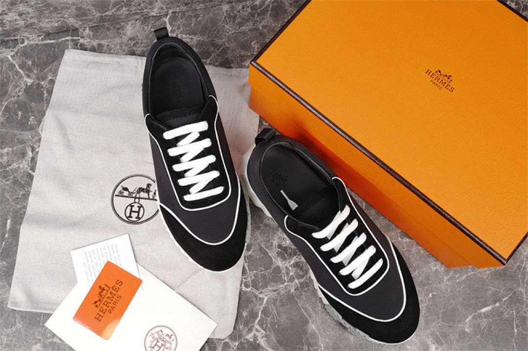 H*ER*MES SNEAKER