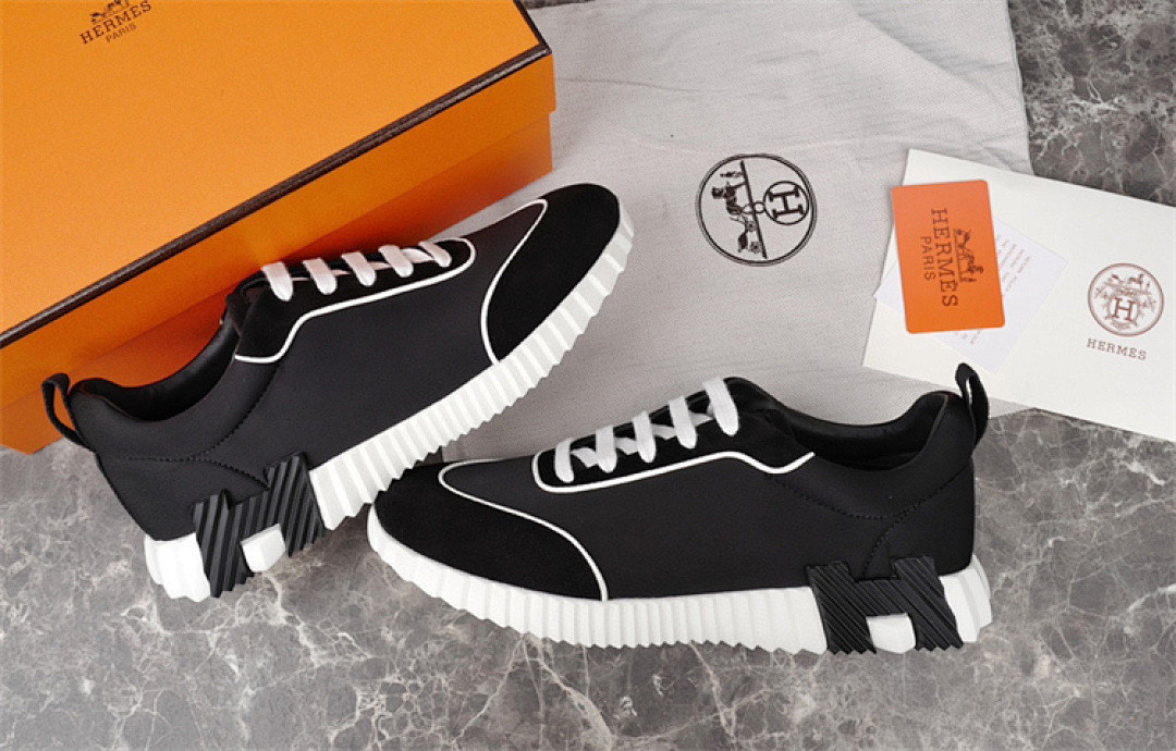 H*ER*MES SNEAKER