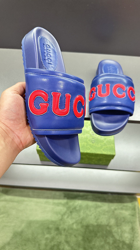 GUC LEATHER SLIDE