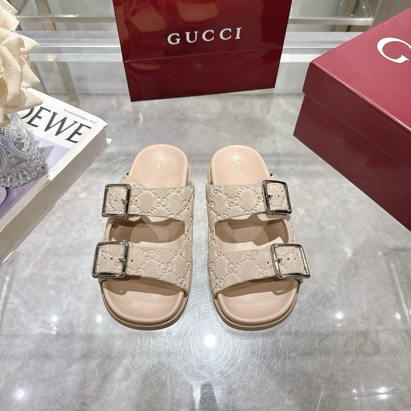 GUC LEATHER SLIDE