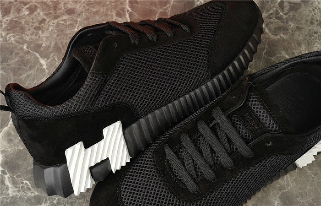 H*ER*MES SNEAKER