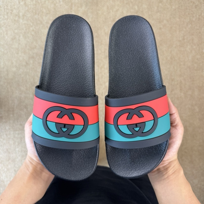 GUC LEATHER SLIDE
