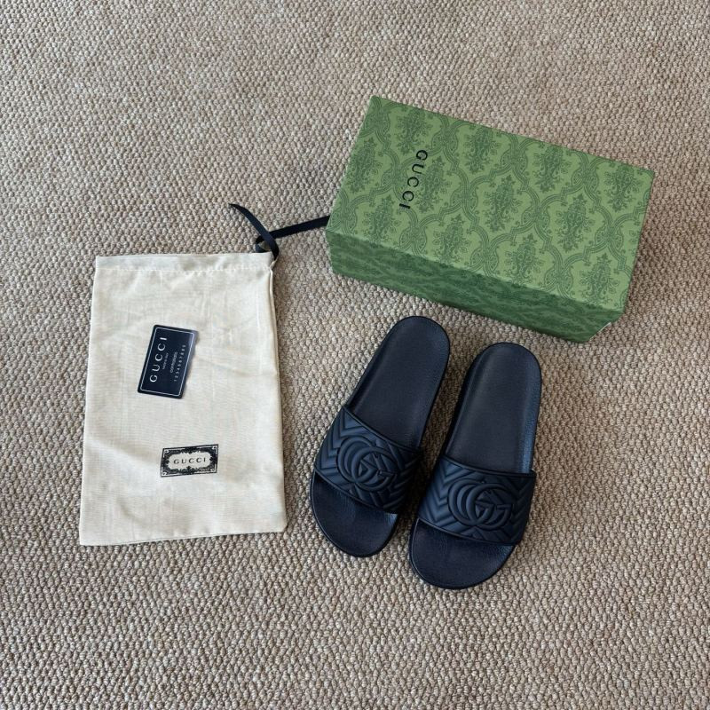 GUC LEATHER SLIDE
