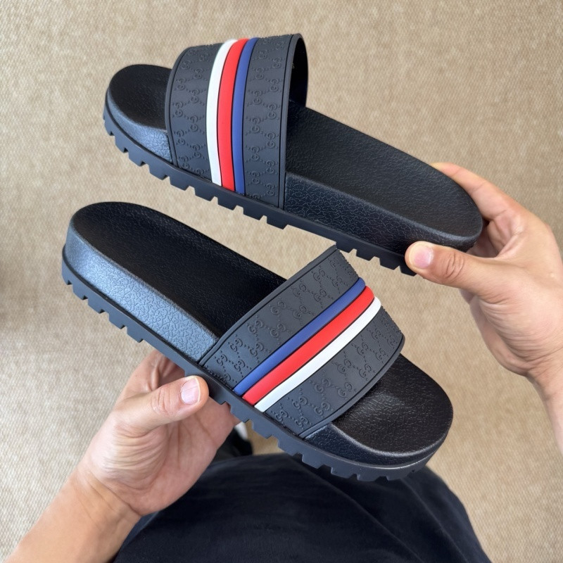 GUC LEATHER SLIDE