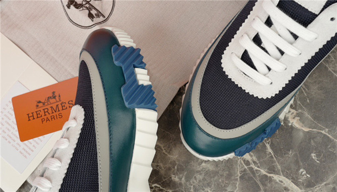 H*ER*MES SNEAKER