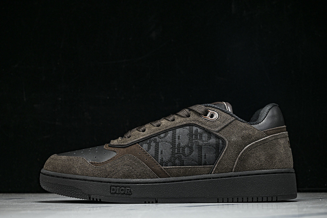D10r SNEAKERS