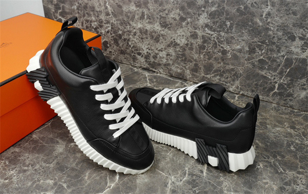 H*ER*MES SNEAKER