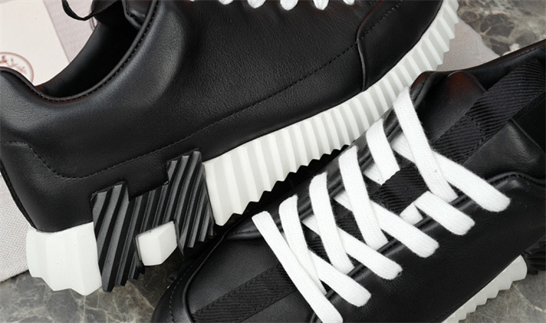 H*ER*MES SNEAKER