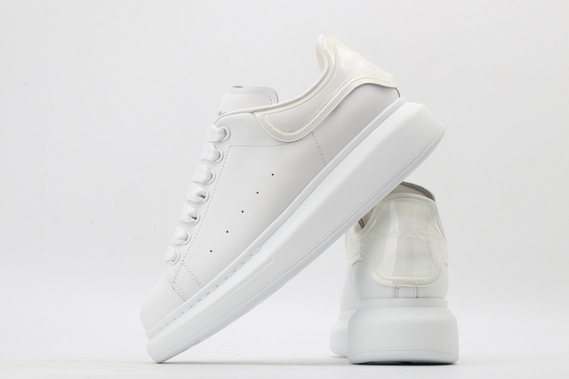 ALEXANDER MCQUEEN SNEAKER