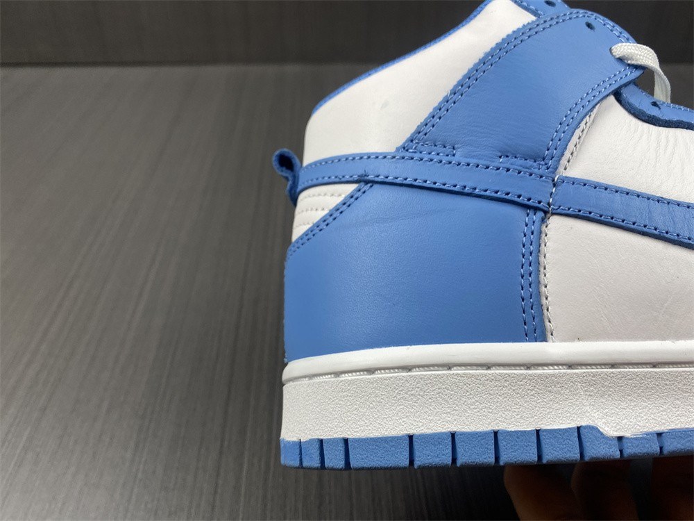 NIKE SB DUNK HIGH “ALUMINUM” DD1869-107