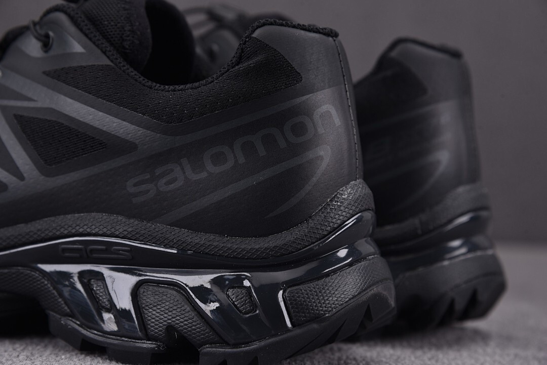 Salomon XT-6 