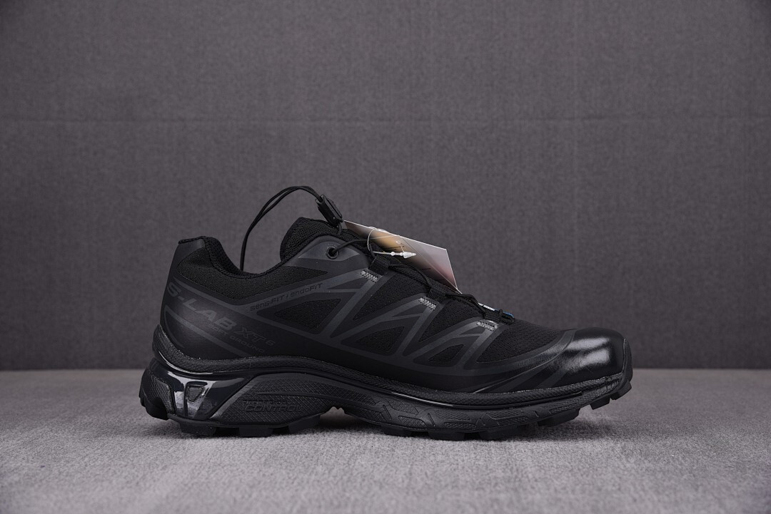 Salomon XT-6 