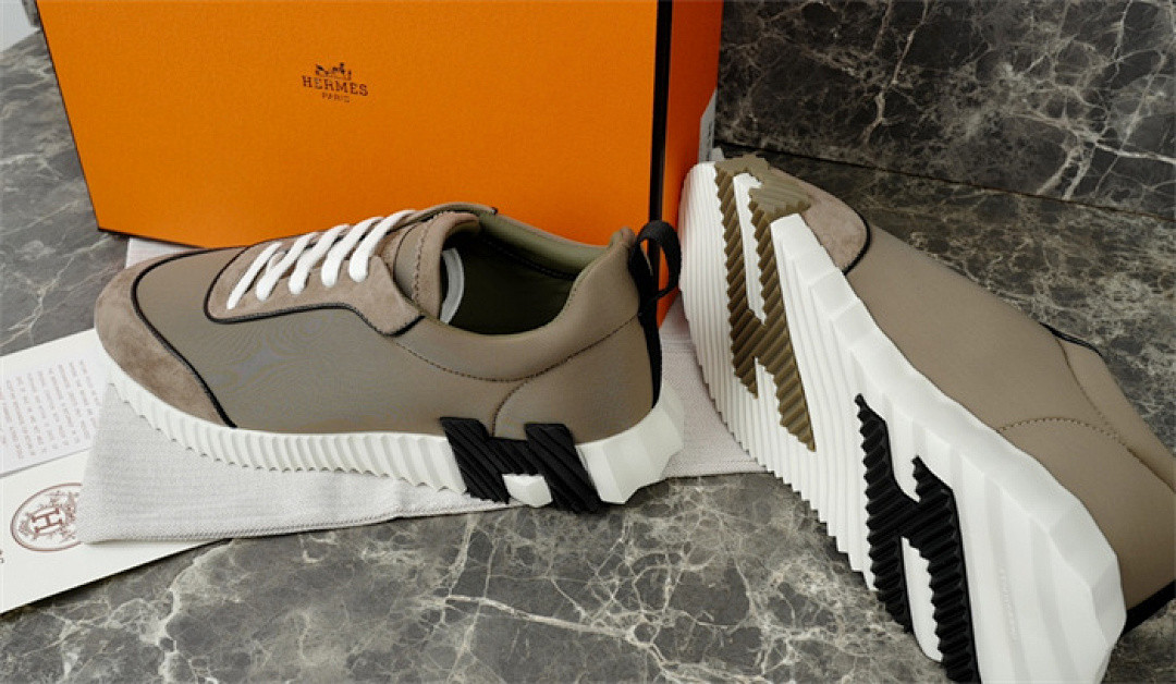 H*ER*MES SNEAKER