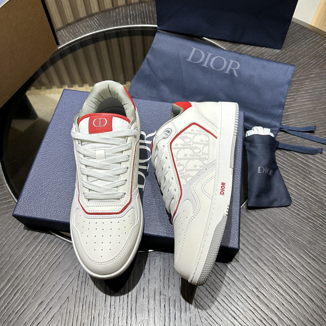 D10r SNEAKERS