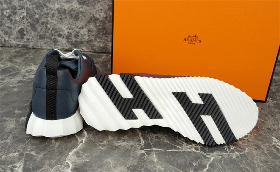 H*ER*MES SNEAKER