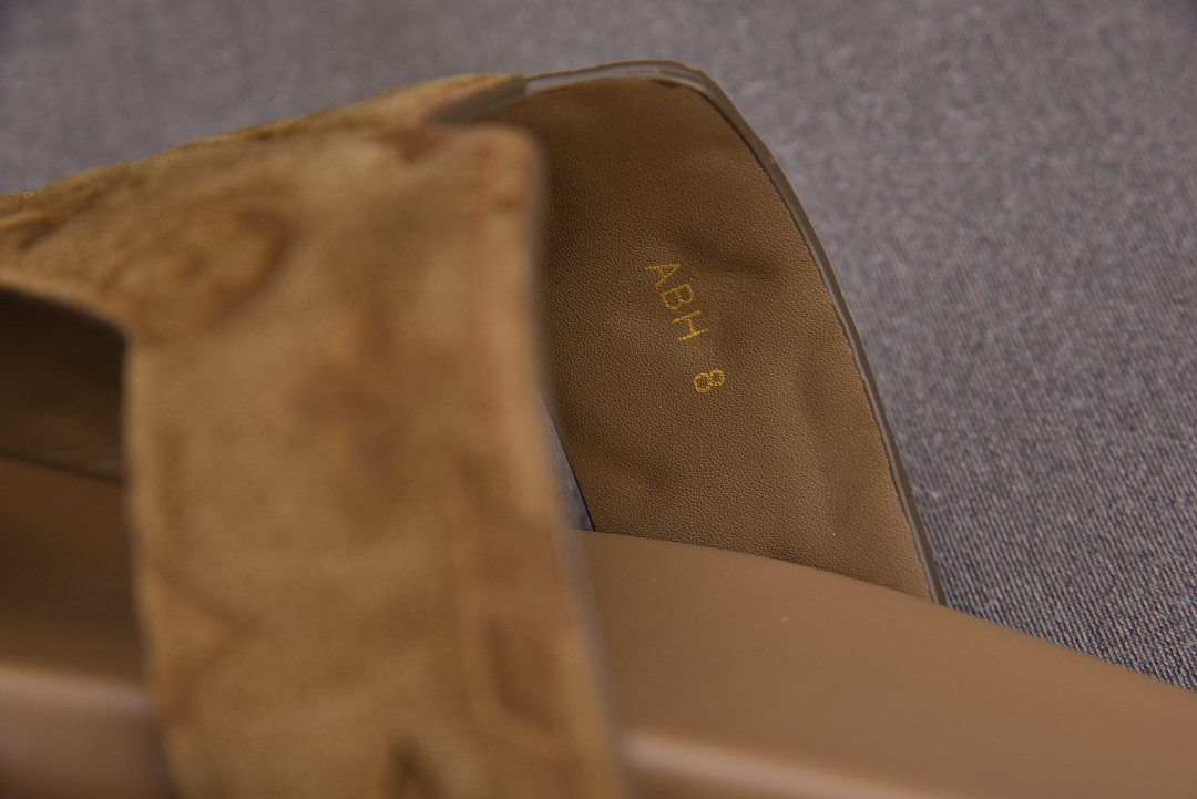 LOU1_TON SLIPPERS