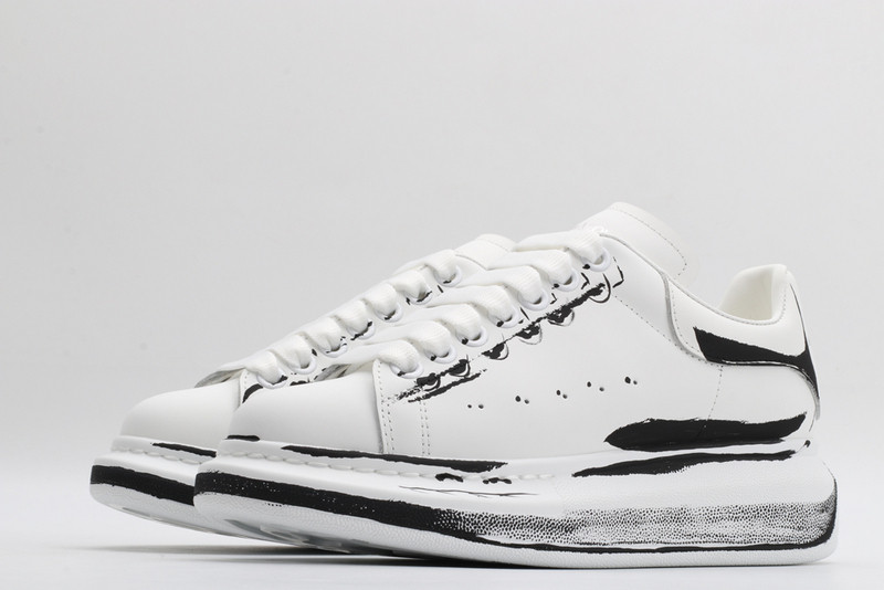 ALEXANDER MCQUEEN SNEAKER