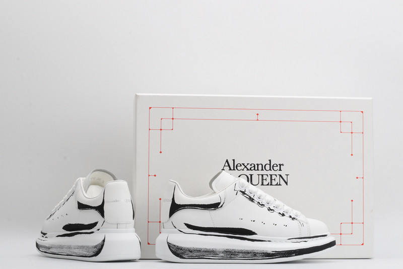 ALEXANDER MCQUEEN SNEAKER