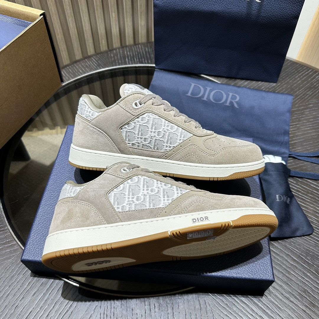 D10r SNEAKERS