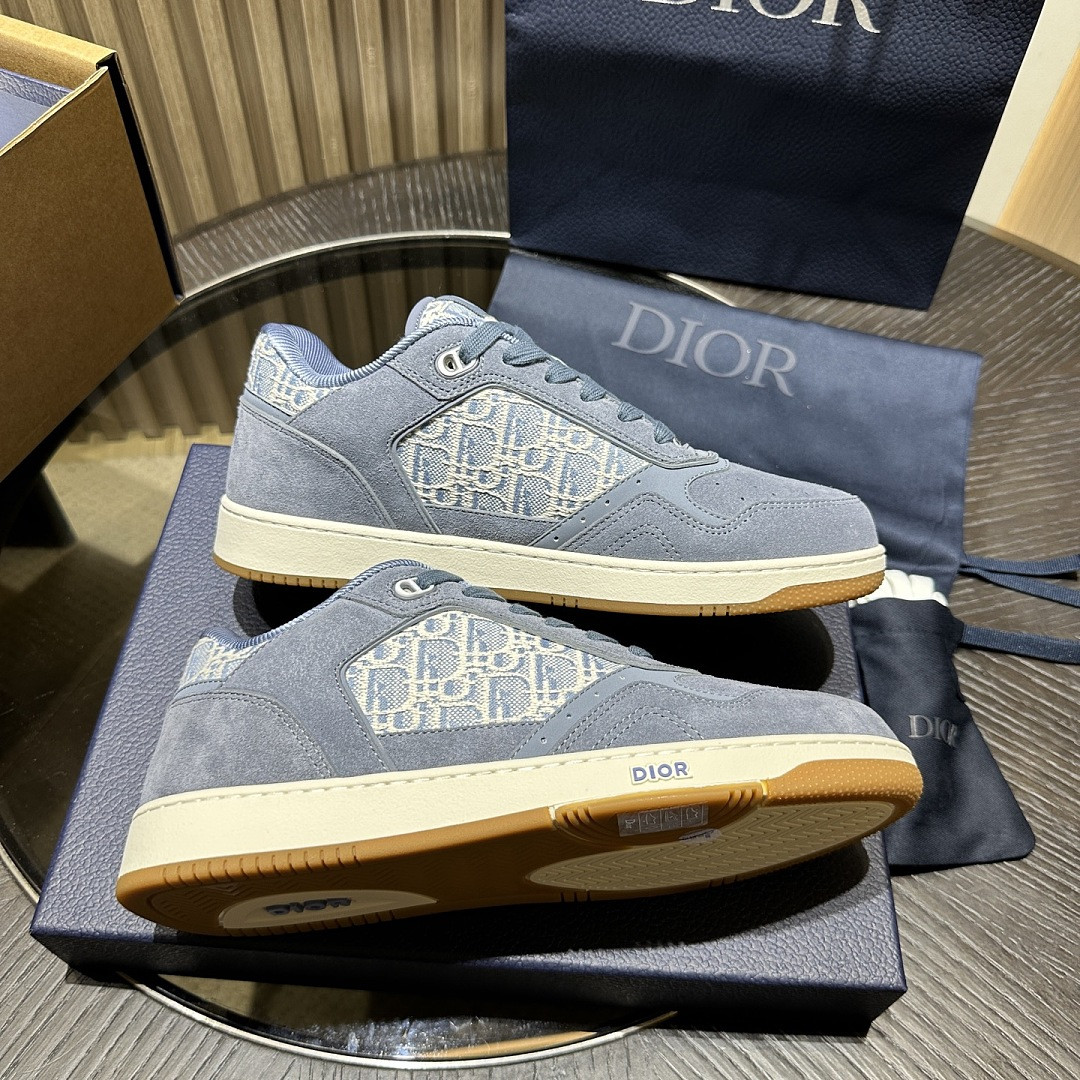D10r SNEAKERS