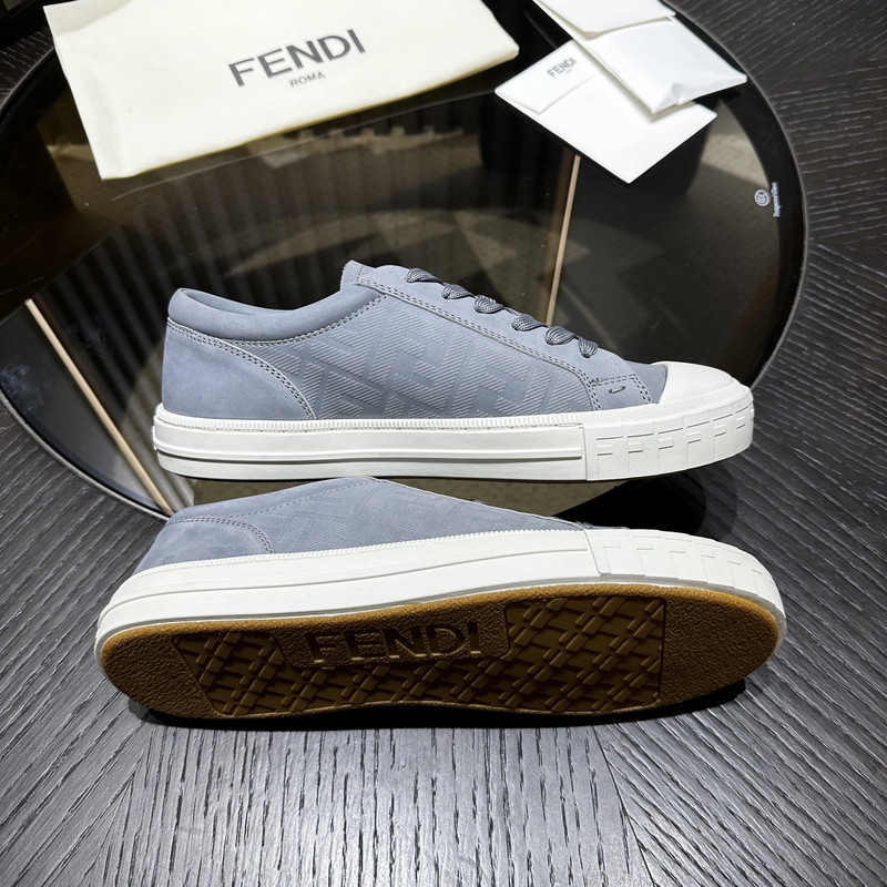 FENDI SNEAKERS