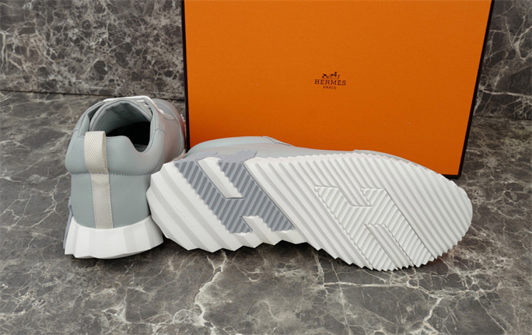 H*ER*MES SNEAKER