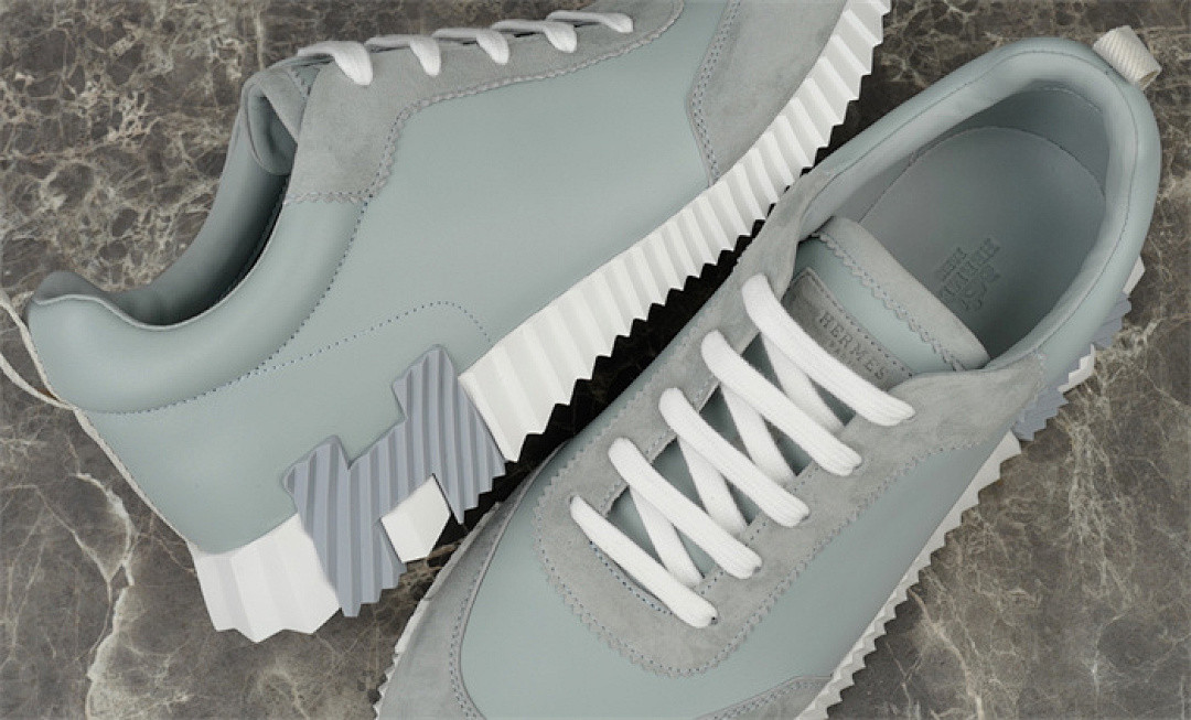 H*ER*MES SNEAKER