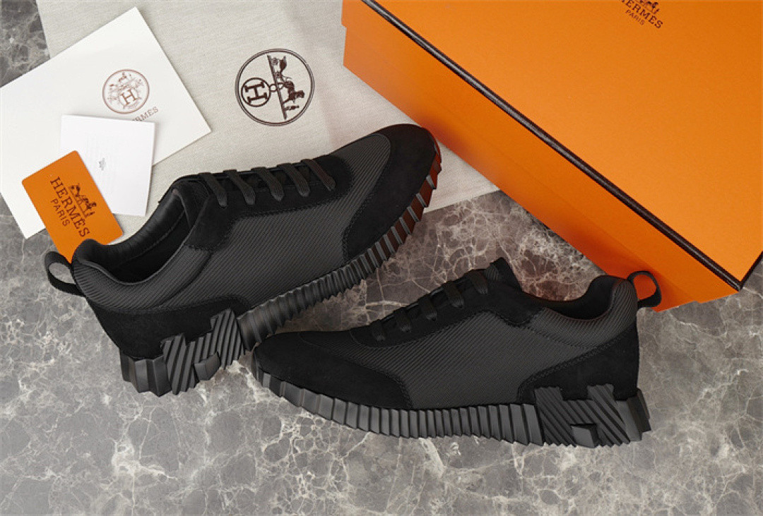 H*ER*MES SNEAKER