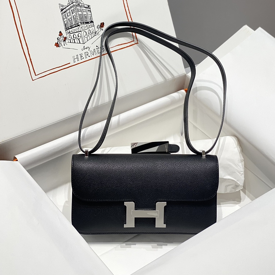 H*RMES BAGS size 26x16x6cm